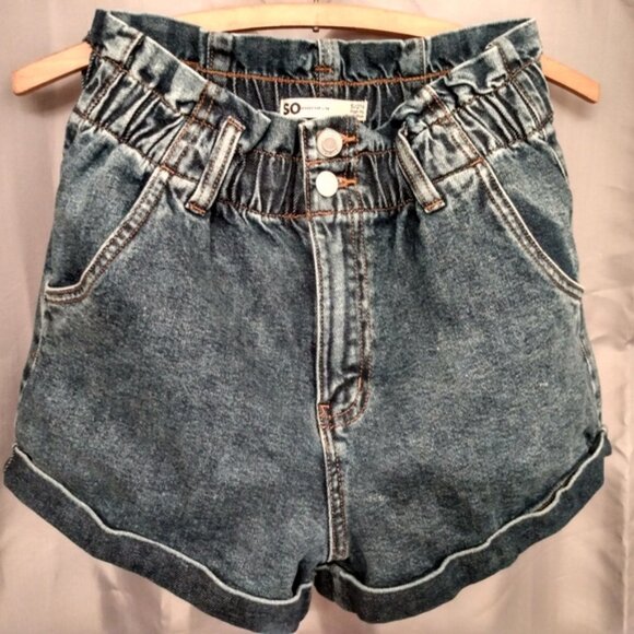 Sonoma Short Sleeve Off-White/Gray Striped Cotton Tee with Rolled Sleeve Option - Picture 16 of 17